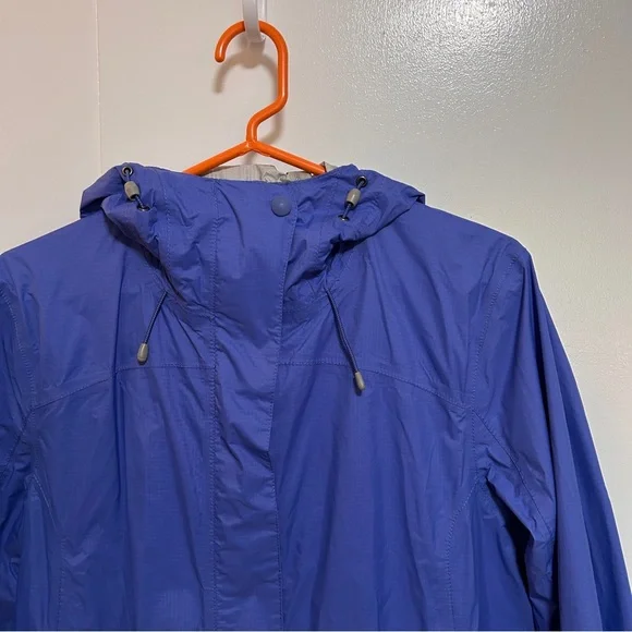 L.L. Bean Long Hooded Raincoat - Picture 2 of 5